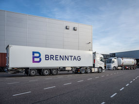 Brenntag eröffnet ersten CO₂-emissionsfreien Chemiedistributions-Standort